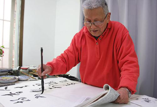一代书画宗师刘田依先生因病在南京军区总医院抢救无效不幸逝世