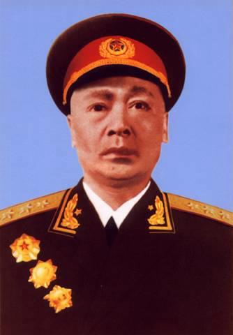 周纯全上将