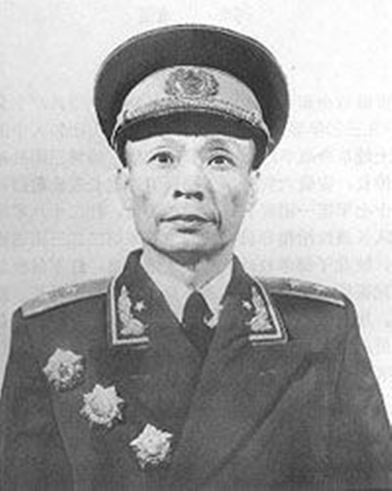 苏静中将