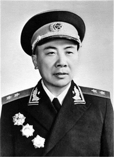 曾思玉中将