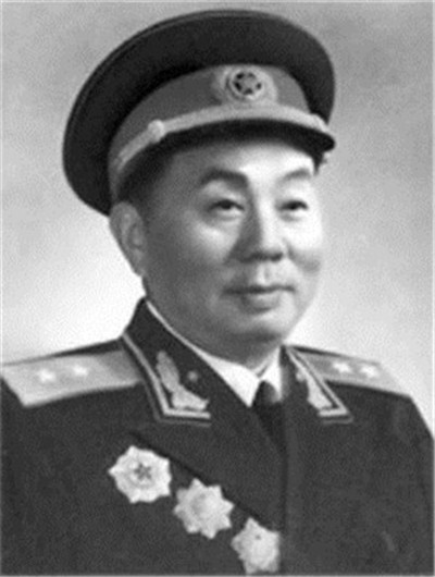 饶子健中将