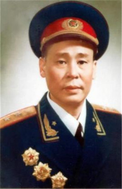 欧阳文中将