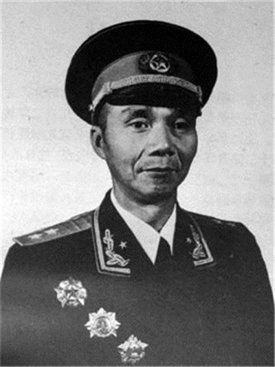 黄志勇中将