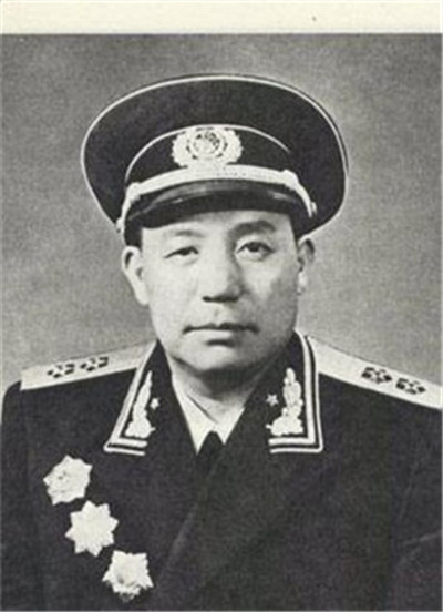 吴瑞林中将