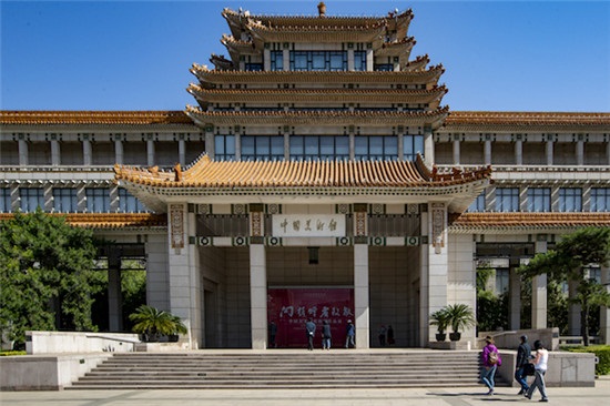 中国美术馆13日起有序开放