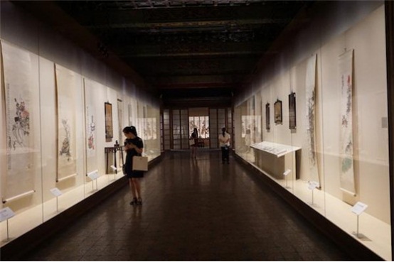 故宫近十年书画展览策展的思考：学术、普及与雅俗共赏