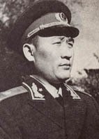 张秀川少将