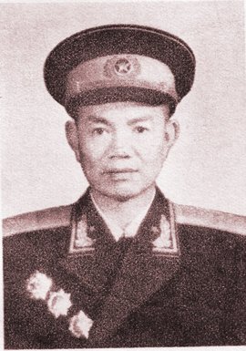 陈美藻少将