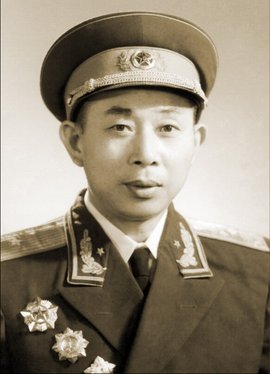 张宗胜少将