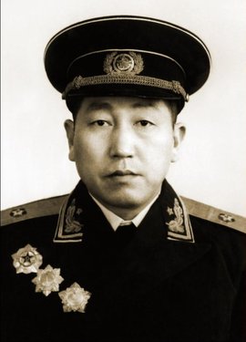 郑国仲少将