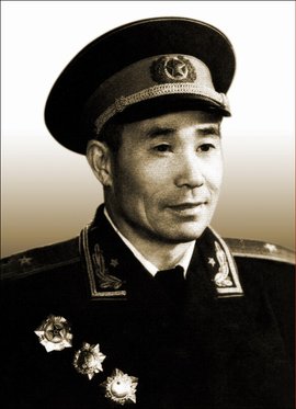 张贻祥少将