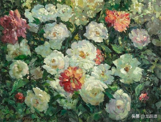 花卉是绘画中常见的题材，西方油画中不同时期的作品